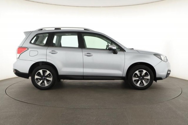 Subaru Forester  2.0 d 
