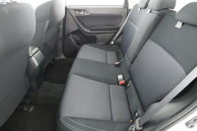 Subaru Forester  2.0 d 