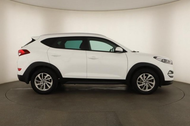 Hyundai Tucson  1.7 CRDi 
