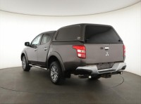 Mitsubishi L200  2.4 DI-D Intense