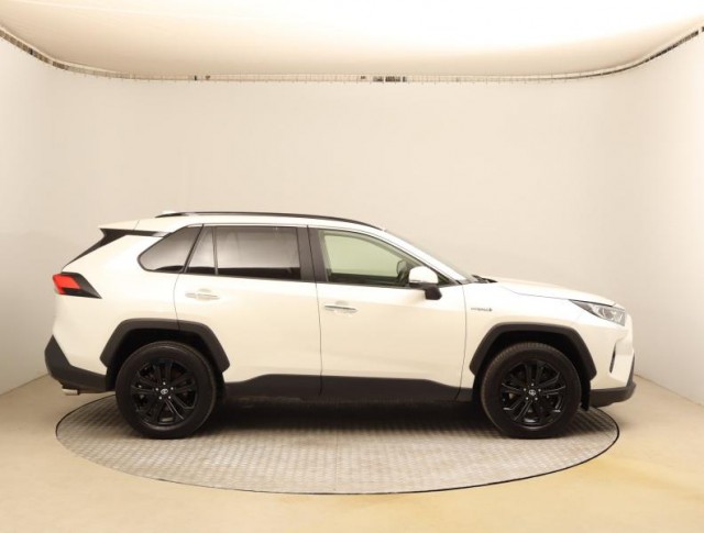 Toyota RAV 4  2.5 Hybrid 