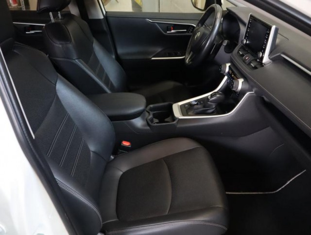 Toyota RAV 4  2.5 Hybrid 