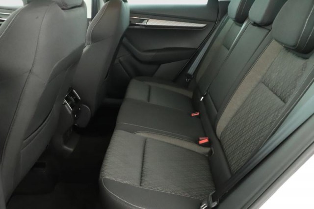 Škoda Karoq  1.5 TSI Top Selection