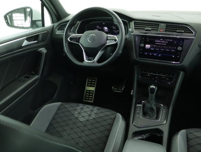 Volkswagen Tiguan  2.0 TDI R-Line