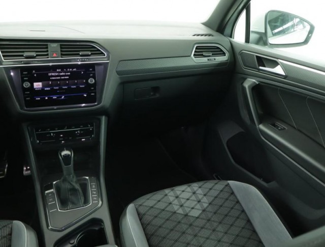 Volkswagen Tiguan  2.0 TDI R-Line