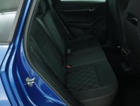Škoda Karoq  1.5 TSI Sportline
