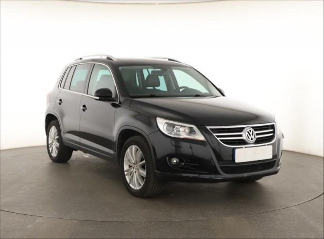 Volkswagen Tiguan  2.0 TDI 