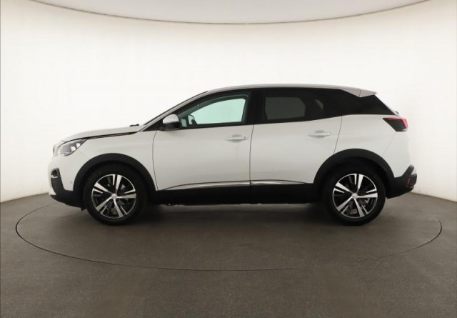 Peugeot 3008  1.2 PureTech 