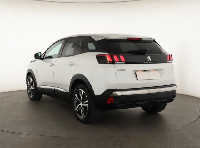 Peugeot 3008  1.2 PureTech 