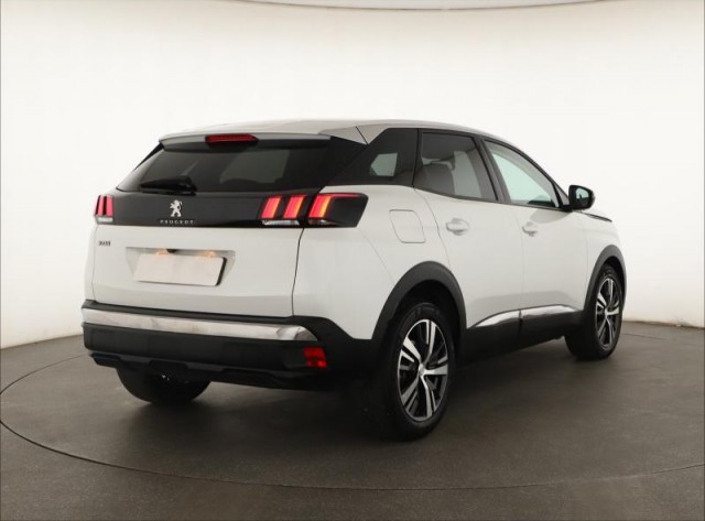 Peugeot 3008  1.2 PureTech 