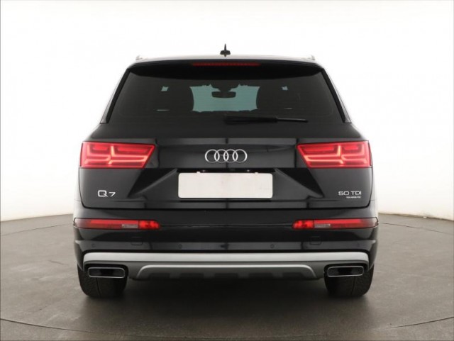 Audi Q7  50 TDI S-Line