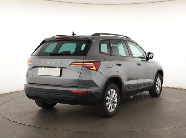 Škoda Karoq  1.5 TSI Style