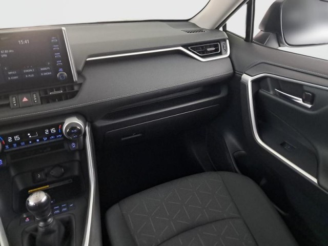 Toyota RAV 4  2.0 Valvematic 