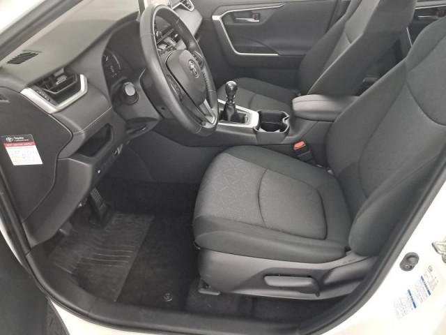 Toyota RAV 4  2.0 Valvematic 