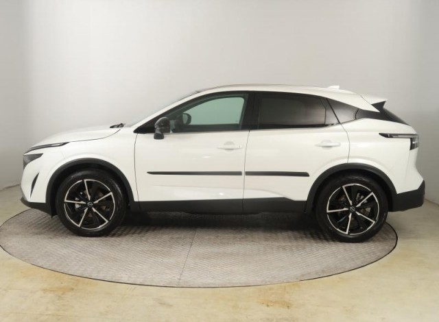 Nissan Qashqai  1.3 DIG-T MHEV 