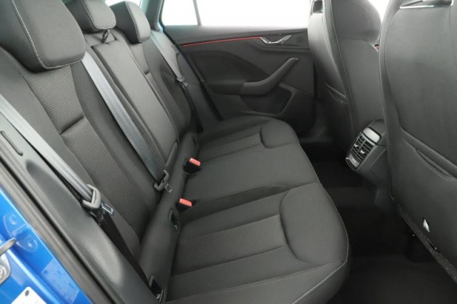 Škoda Kamiq  1.0 TSI Drive