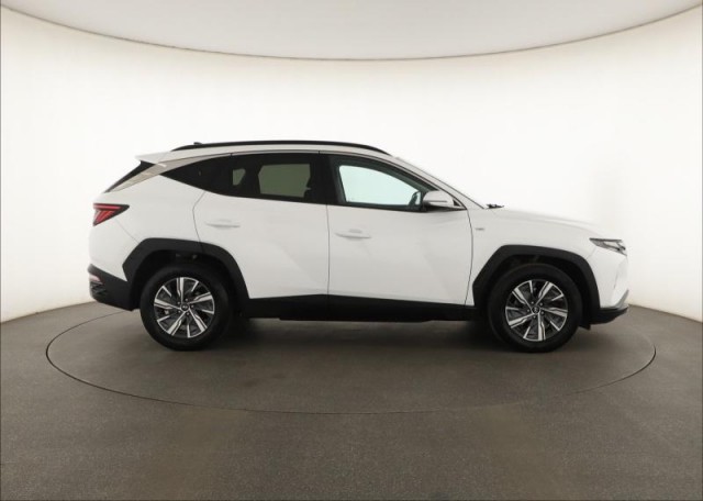 Hyundai Tucson  1.6 T-GDI 48V MHEV Smart