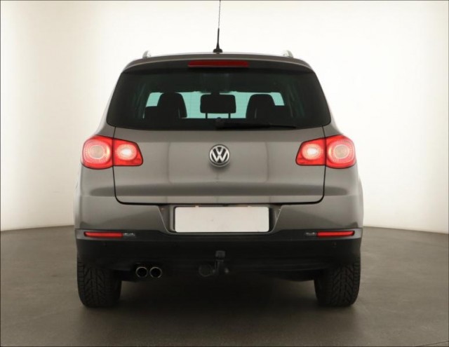 Volkswagen Tiguan  2.0 TDI 