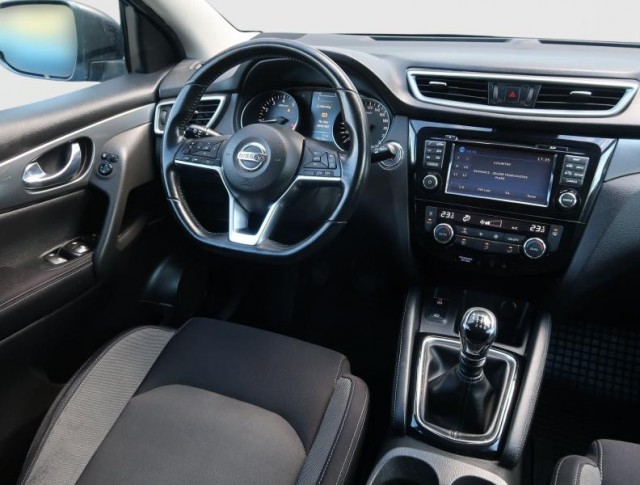 Nissan Qashqai  1.2 DIG-T 
