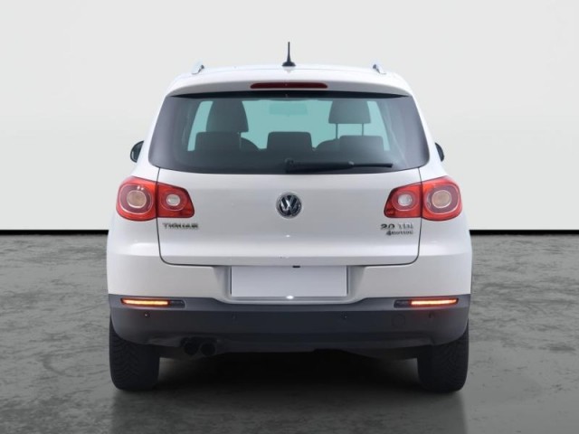 Volkswagen Tiguan  2.0 TDI Sport