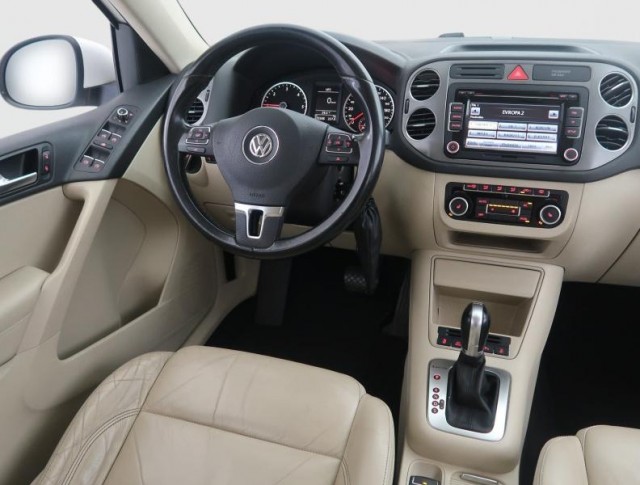 Volkswagen Tiguan  2.0 TDI Sport