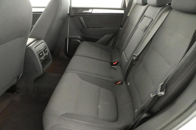 Volkswagen Touareg  3.0 TDI R-Line