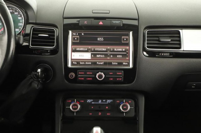 Volkswagen Touareg  3.0 TDI R-Line