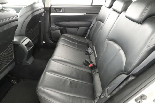 Subaru Outback  2.0 D 