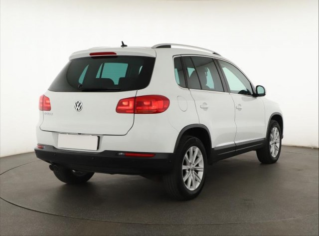 Volkswagen Tiguan  2.0 TDI 