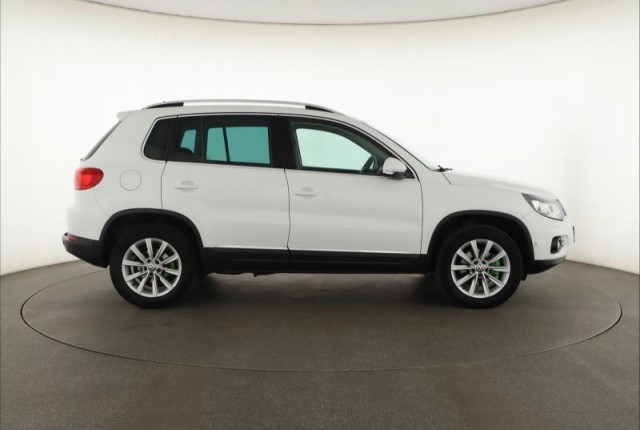 Volkswagen Tiguan  2.0 TDI 