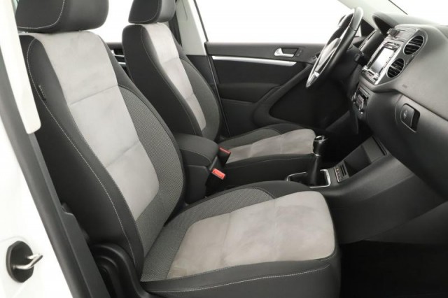 Volkswagen Tiguan  2.0 TDI 