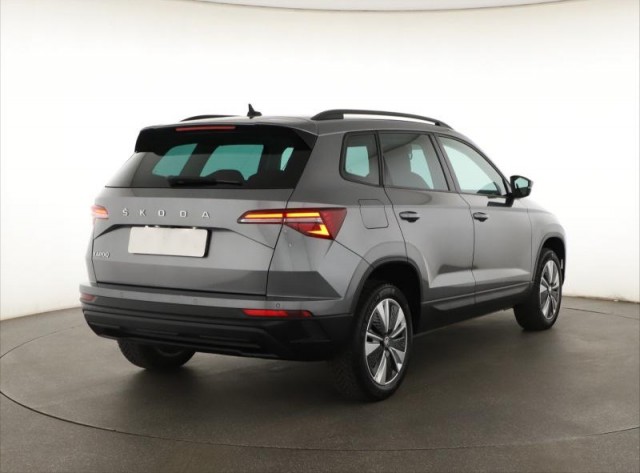 Škoda Karoq  1.5 TSI 