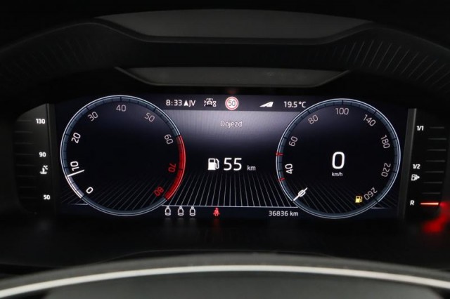 Škoda Karoq  1.5 TSI 