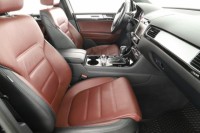 Volkswagen Touareg  3.0 TDI 