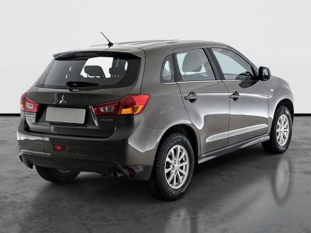 Mitsubishi ASX  1.6 MIVEC 