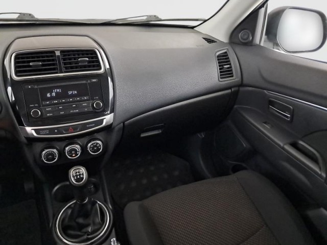 Mitsubishi ASX  1.6 MIVEC 