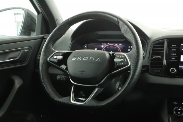 Škoda Karoq  1.5 TSI Sportline
