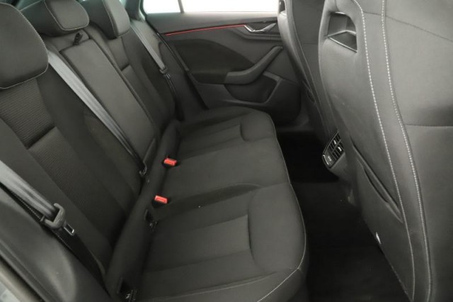 Škoda Kamiq  1.0 TSI Drive