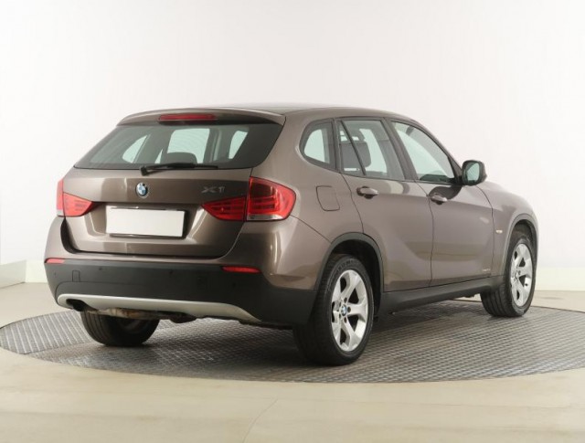 BMW X1  sDrive18i 
