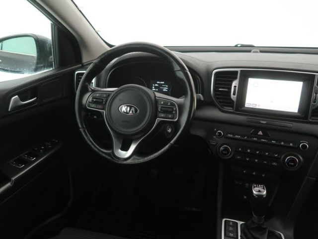 Kia Sportage  2.0 CRDi 