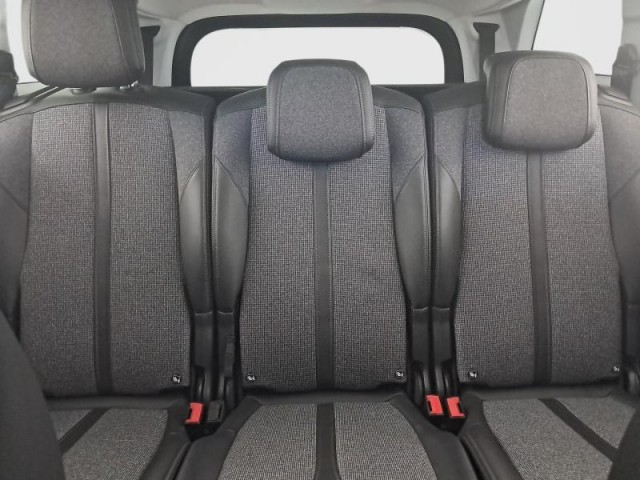 Peugeot 5008  1.6 BlueHDi 