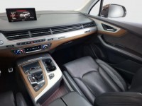 Audi Q7  3.0 TDI 