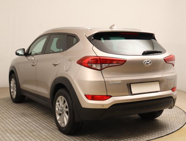 Hyundai Tucson  1.7 CRDi 