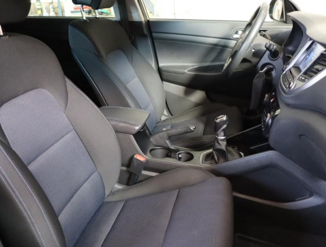 Hyundai Tucson  1.7 CRDi 