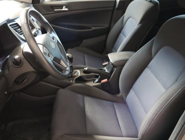 Hyundai Tucson  1.7 CRDi 