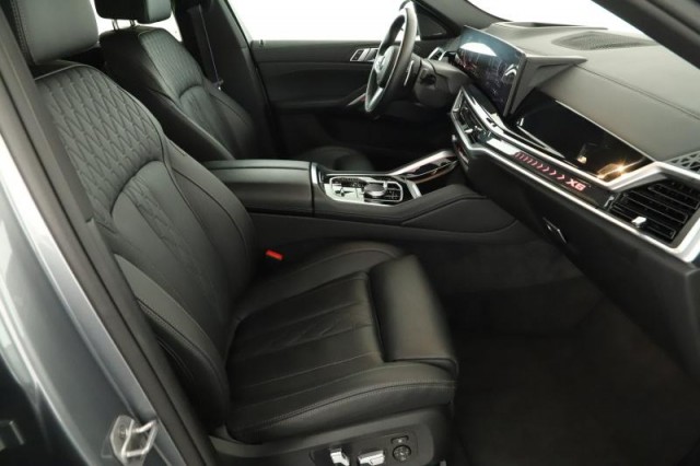 BMW X6  xDrive40d M Paket