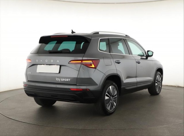 Škoda Karoq  1.5 TSI Top Selection