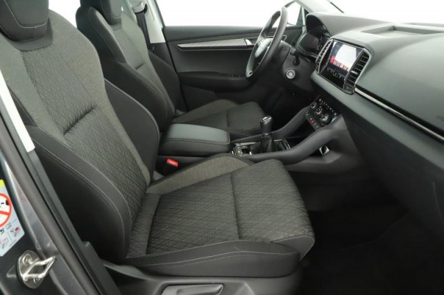 Škoda Karoq  1.5 TSI Top Selection