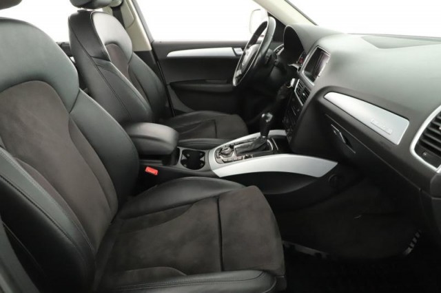 Audi Q5  3.0 TDI 