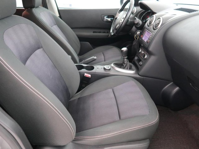 Nissan Qashqai  1.6 dCi 